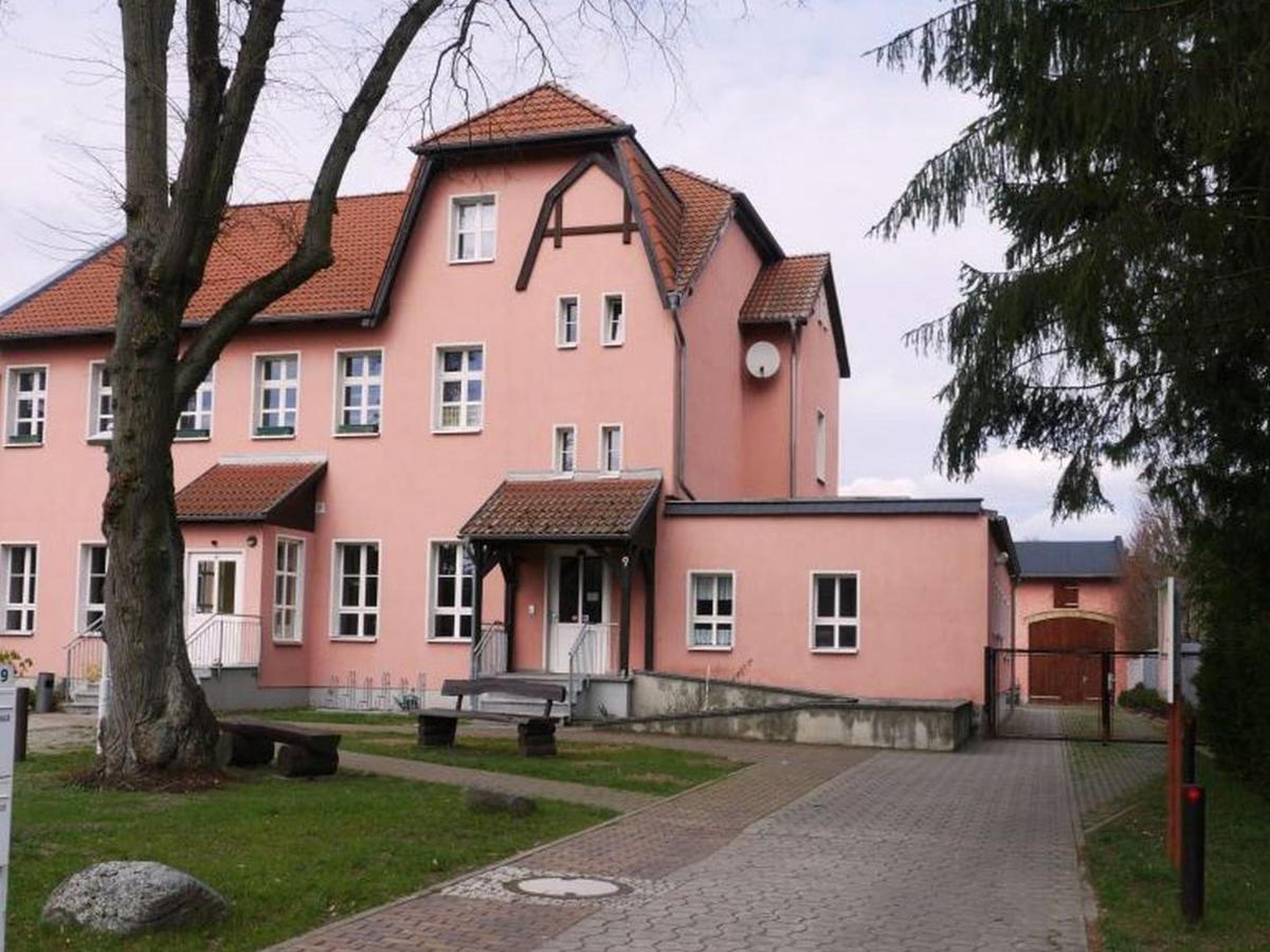 Touristisches Begegnungzentrum Melchow Exterior photo